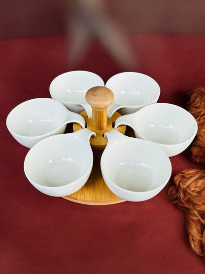 Elegant Serve: European Ceramic Bowl Set on Rotating Base