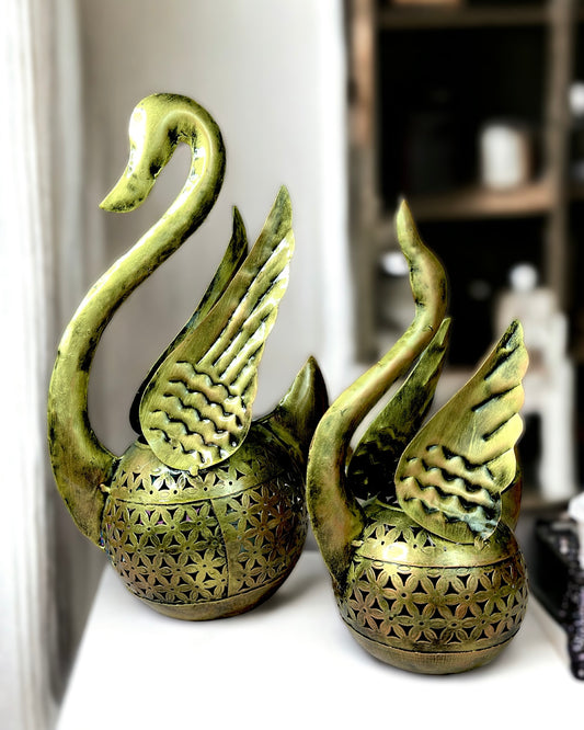 Set of 2 Swan Tealight Candle Holder for Home Decor