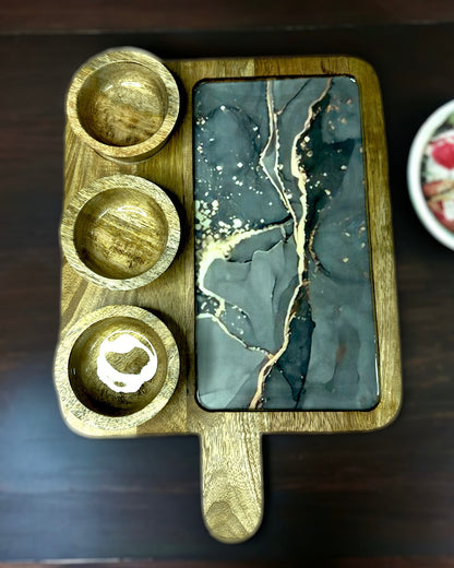 Handmade Mangowood  Serving Platter with Dipping Pot Set