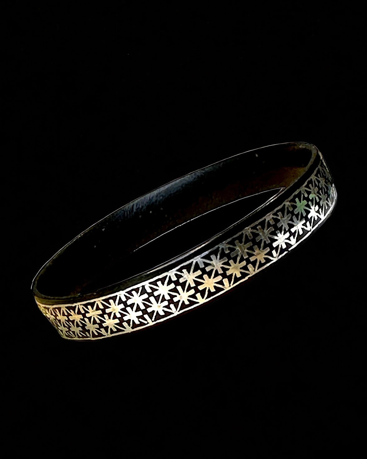 Silver Inlay Bidriware Bangle - Handcrafted Persian Art from Bidar