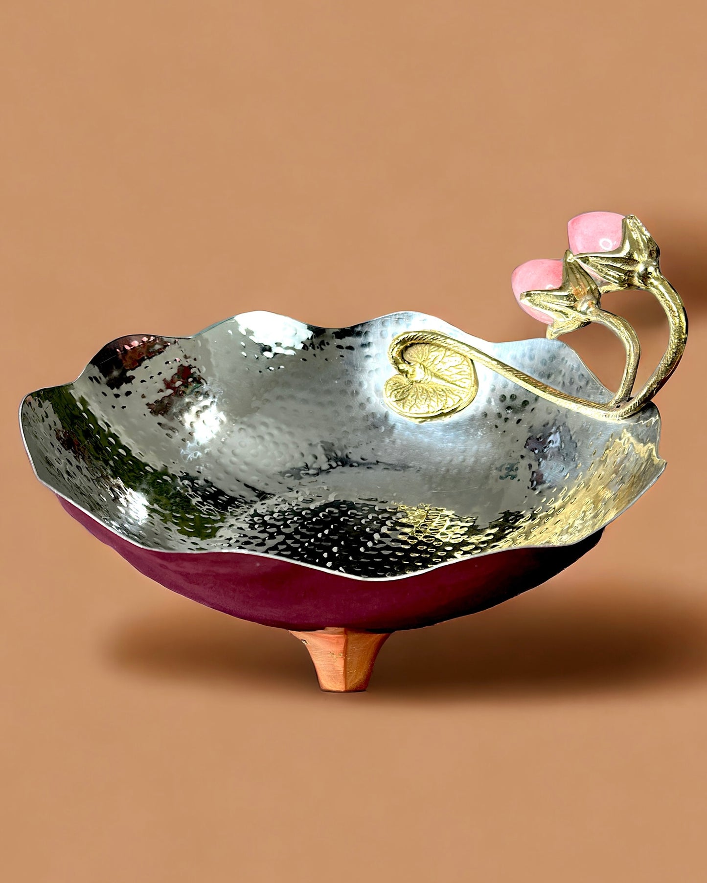 Hammered Chrome Finish Designer Stainless Steel Bowl with Elegant Rose Buds