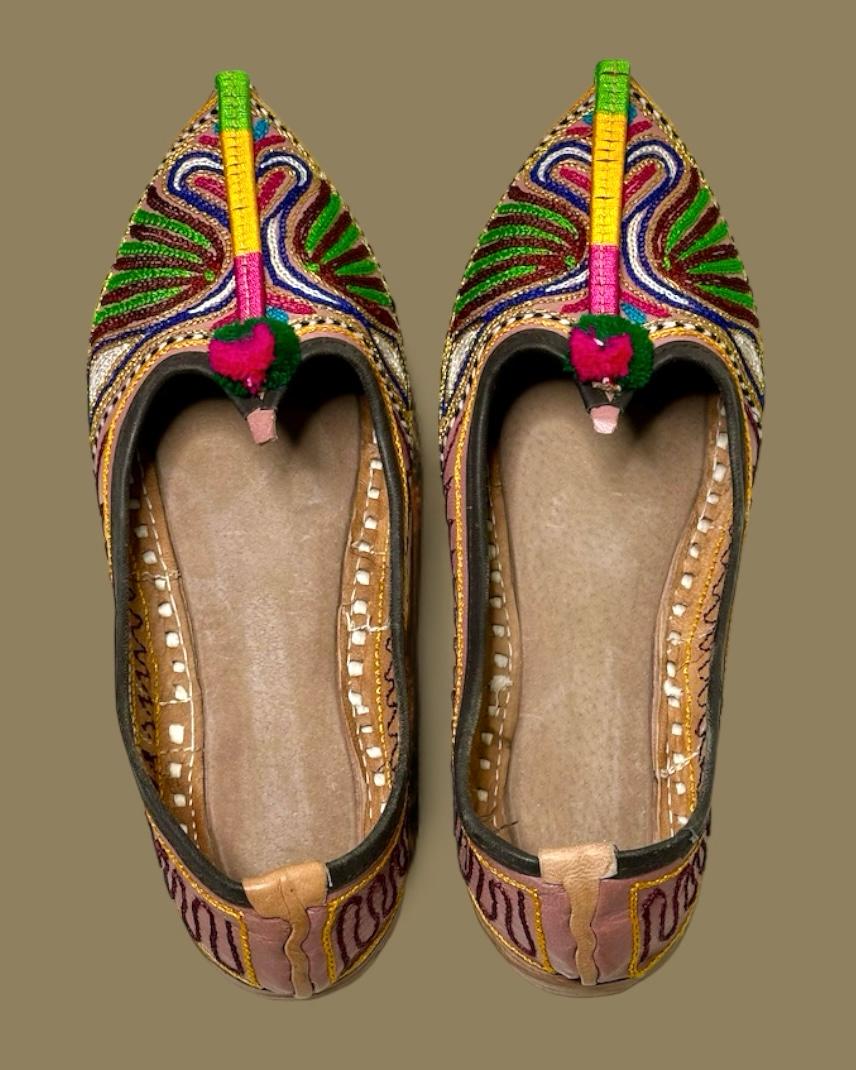 Artisanal Multicolor Leather Slip-on Women Shoes Inspired by Rajasthani Mojari Craftsmanship