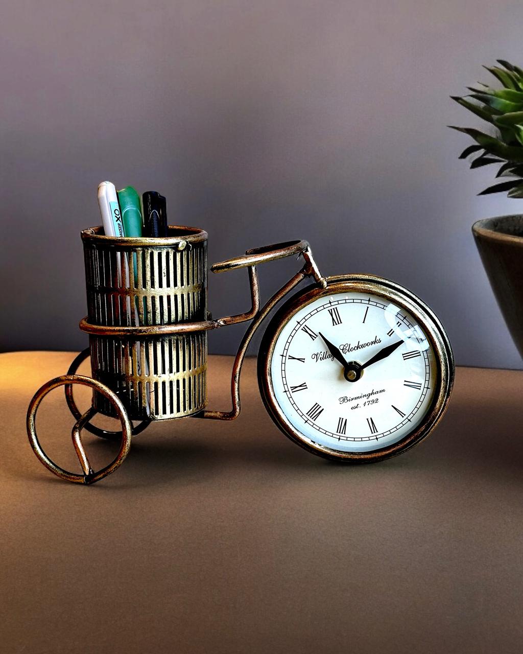 Cycle Shaped Pen Stand