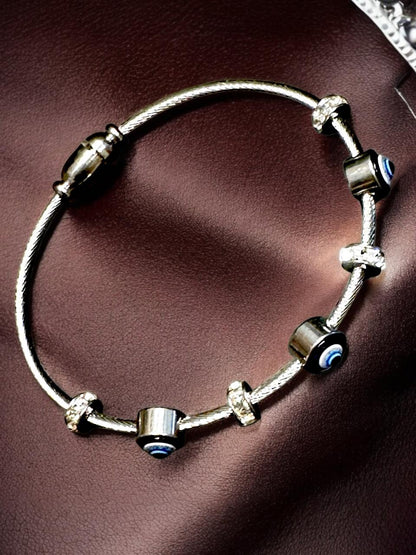 Evil Eye Bracelet in Silver Tone | Anti-Tarnish Finish | Adjustable Unisex Protection Charm Jewelry