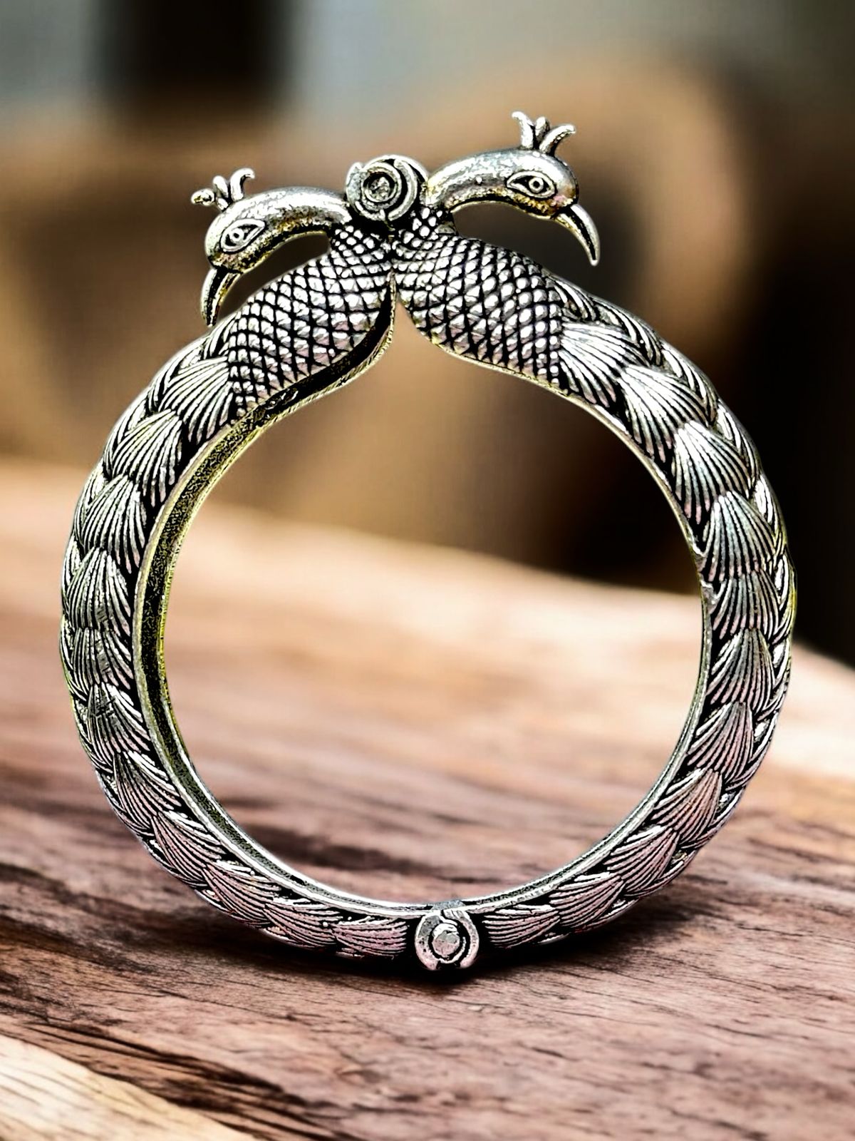 Antique Finish Oxidised Brass Kada – Handcrafted Traditional Cuff Bracelet